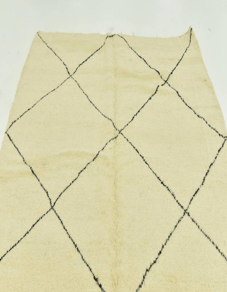 Detail image of 7' 2 x 9' 8  Hand Knotted Moroccan Wool Rug