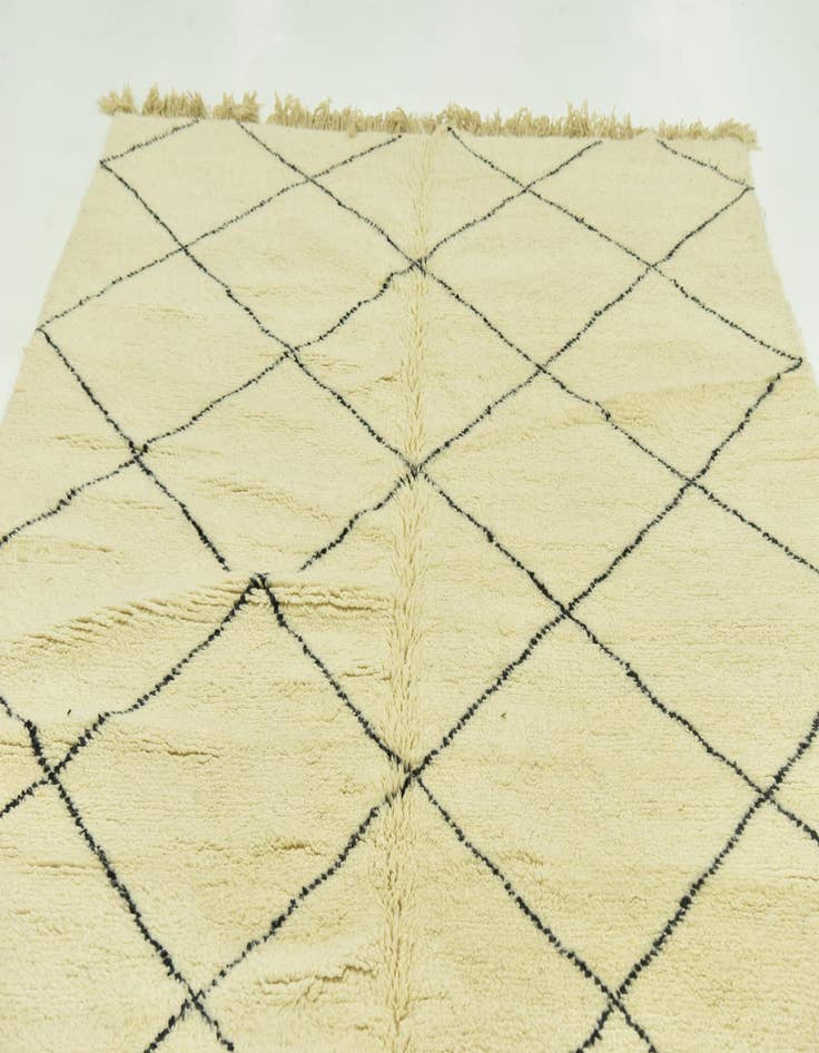 Detail image of 6' 7 x 9' 7  Hand Knotted Moroccan Wool Rug