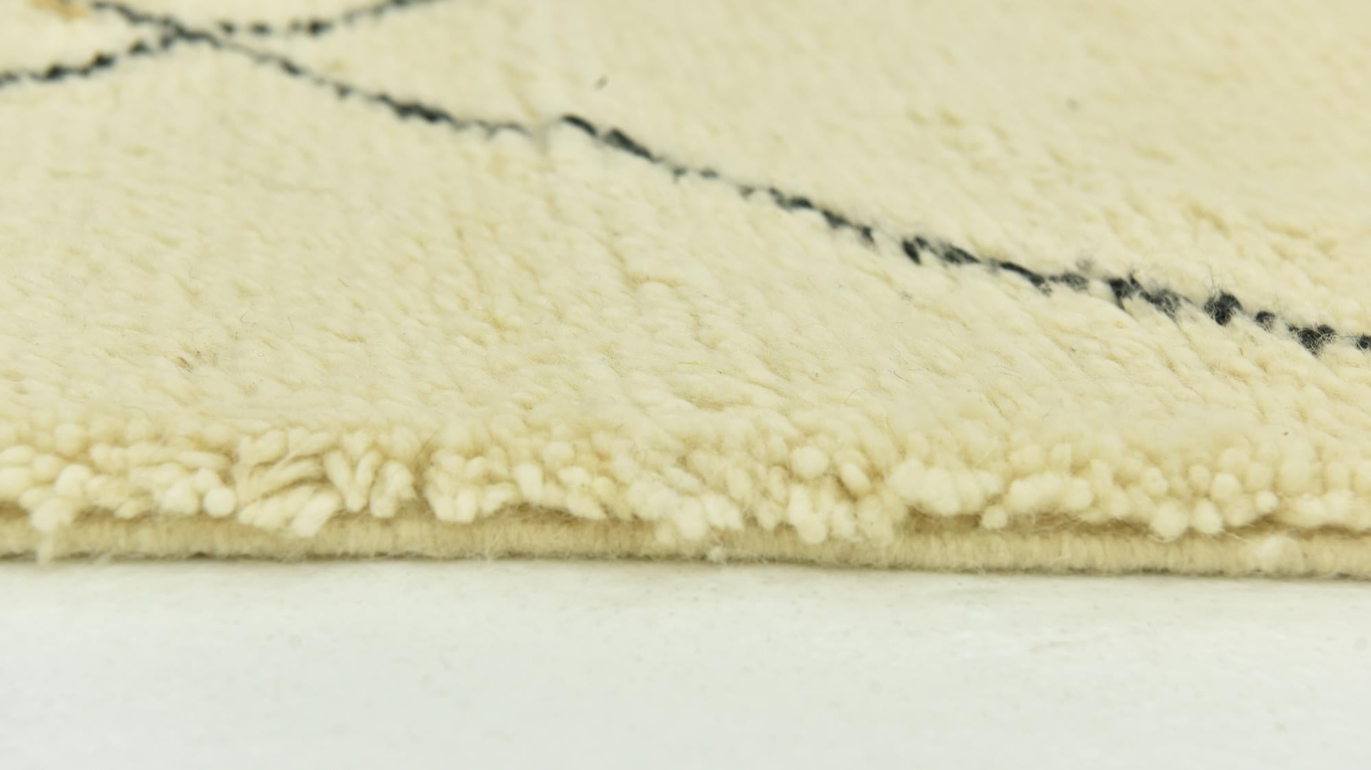 6' 7 x 9' 7 Hand Knotted Moroccan Wool Rug