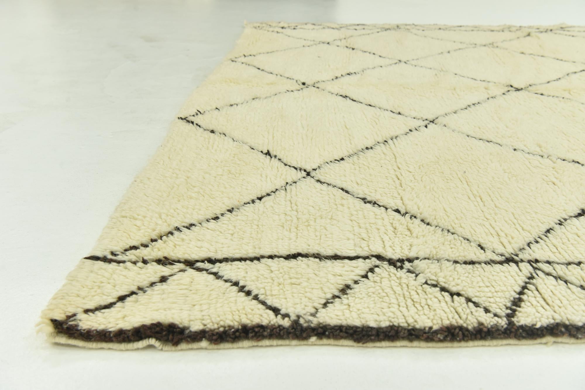 7' 4 x 10' Hand Knotted Moroccan Wool Rug