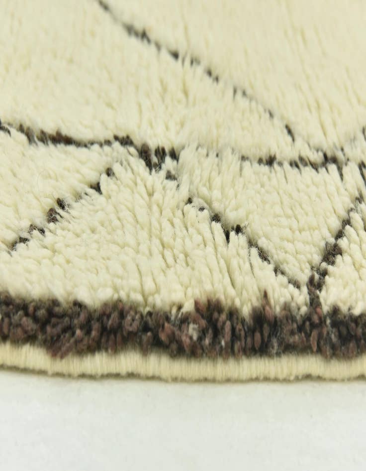 Detail image of 7' 4 x 10'  Hand Knotted Moroccan Wool Rug