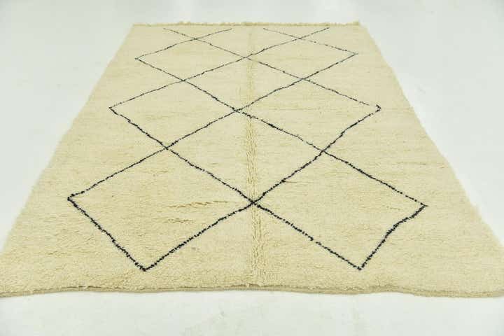 6' 9 x 9' 8 Hand Knotted Moroccan Wool Rug