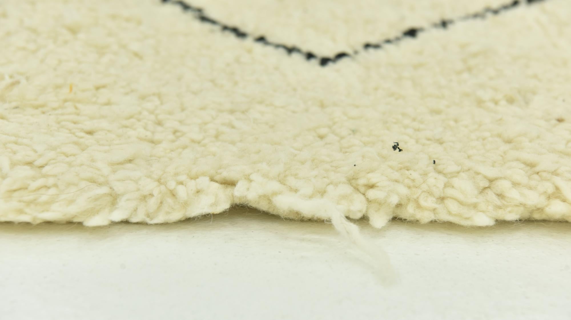 6' 9 x 9' 8 Hand Knotted Moroccan Wool Rug