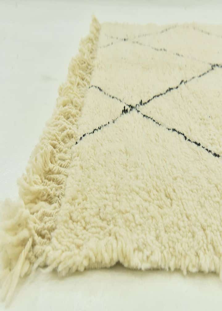 6' 8 x 9' 6 Hand Knotted Moroccan Wool Rug