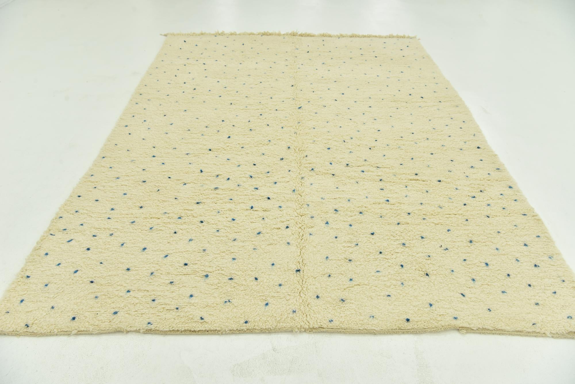 7' x 9' 9 Hand Knotted Moroccan Wool Rug