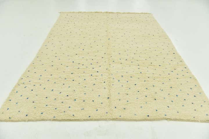 7' x 9' 9 Hand Knotted Moroccan Wool Rug