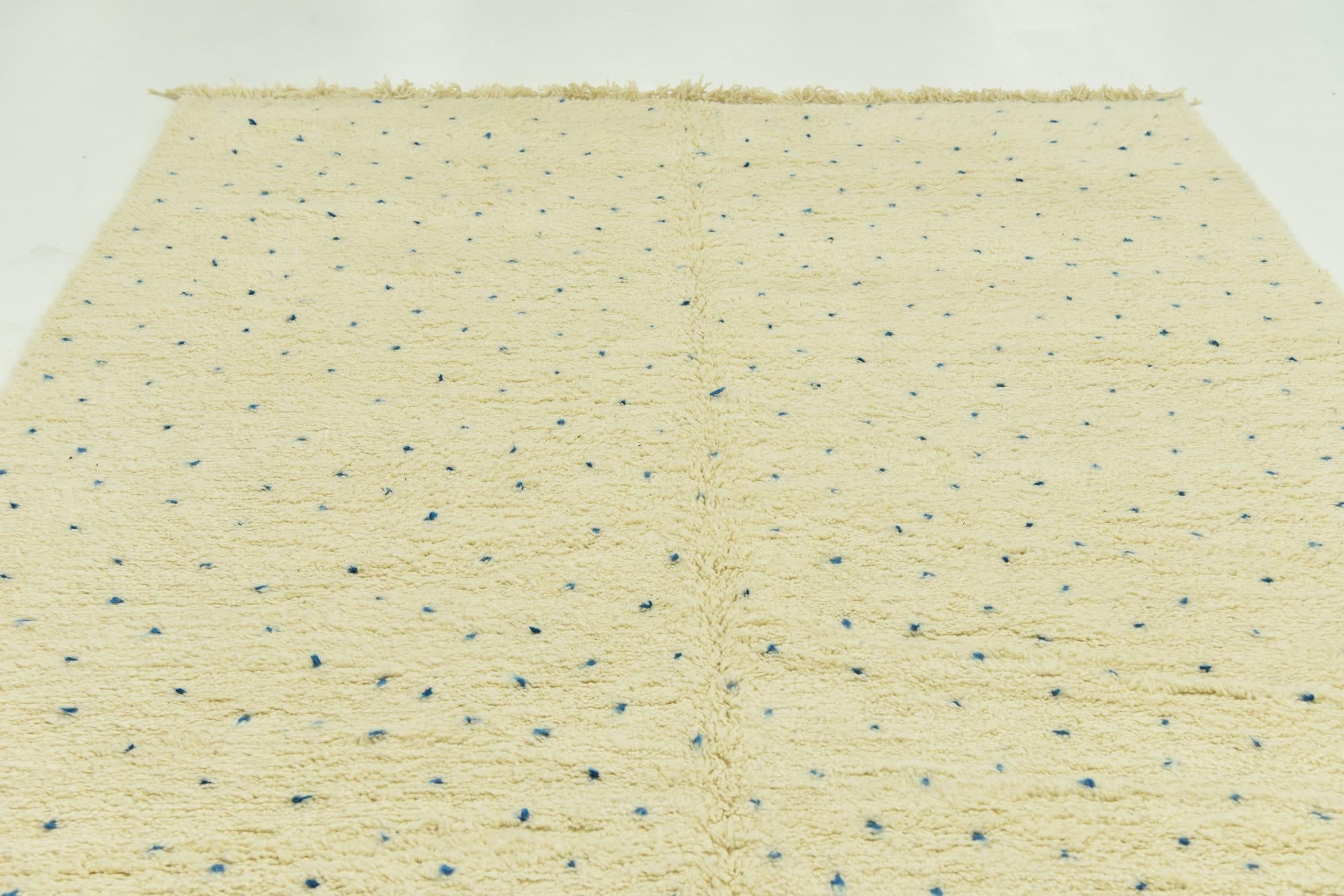 7' x 9' 9 Hand Knotted Moroccan Wool Rug