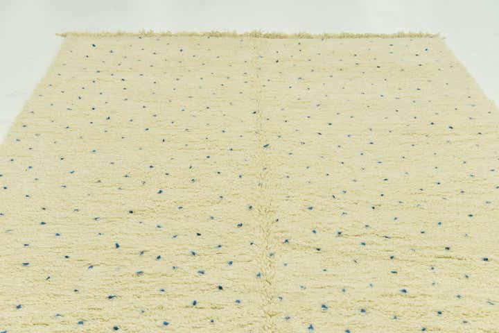 7' x 9' 9 Hand Knotted Moroccan Wool Rug