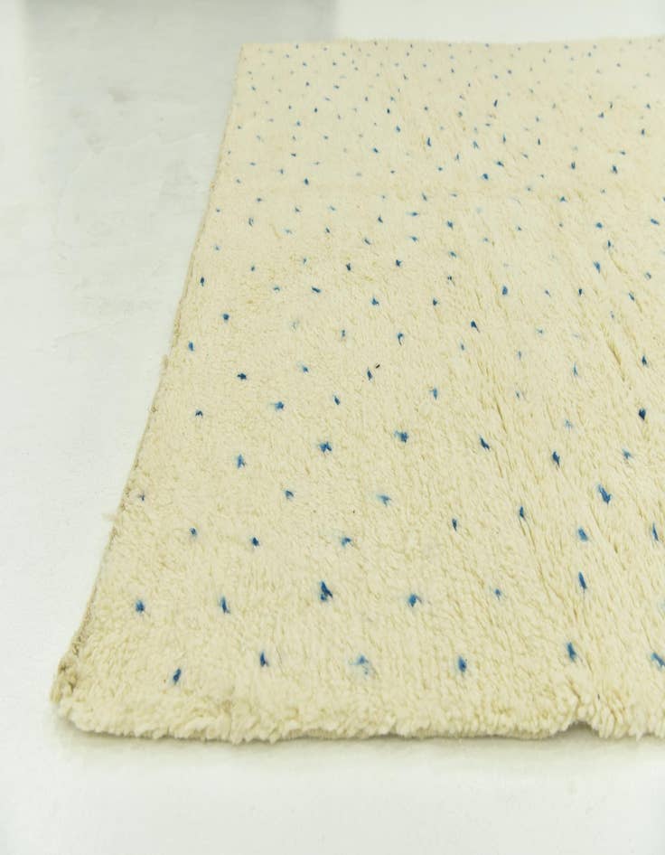 Detail image of 7' x 9' 9  Hand Knotted Moroccan Wool Rug