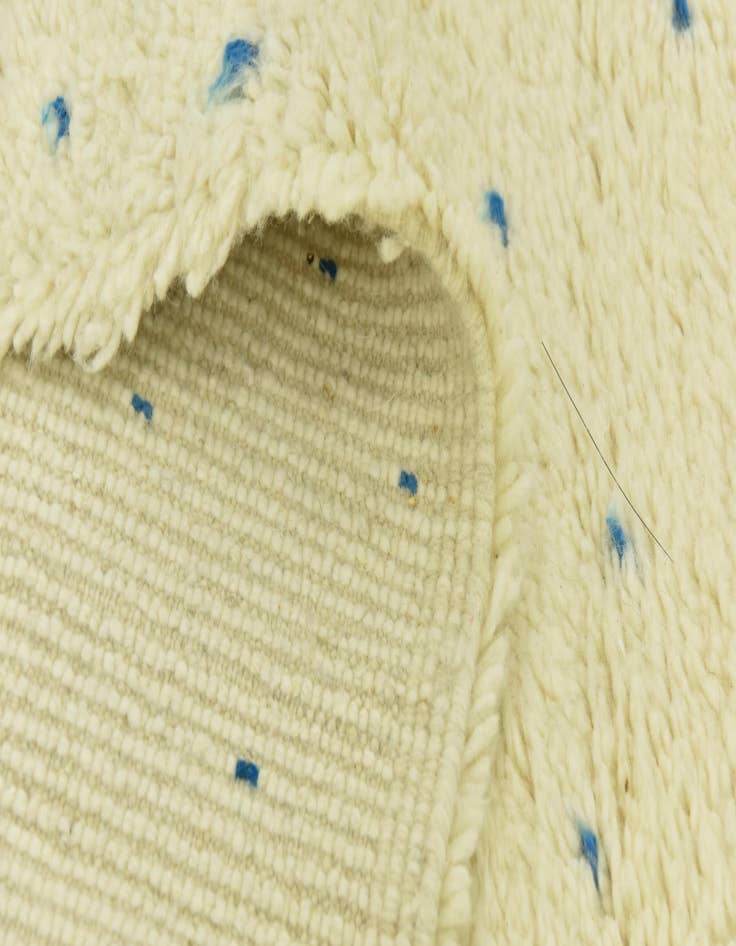 Detail image of 7' x 9' 9  Hand Knotted Moroccan Wool Rug