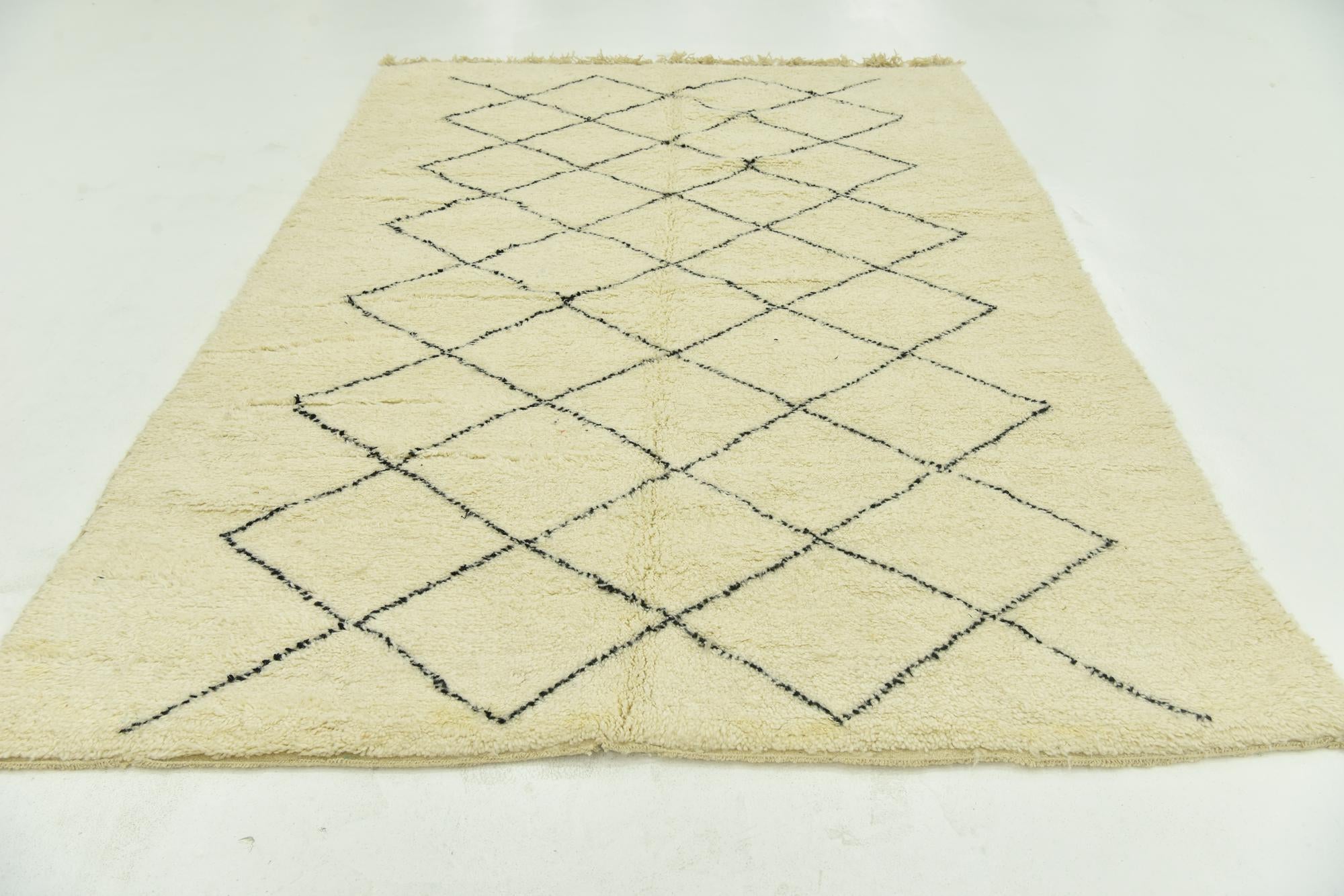 6' 10 x 10' Hand Knotted Moroccan Wool Rug