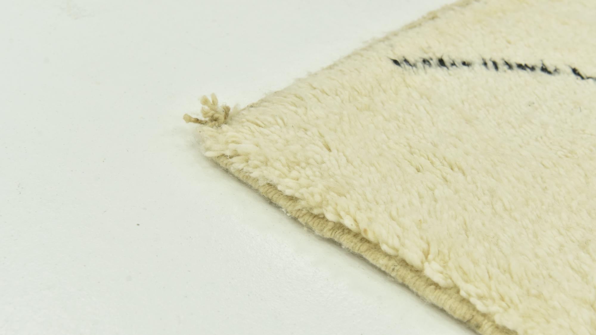 6' 10 x 10' Hand Knotted Moroccan Wool Rug