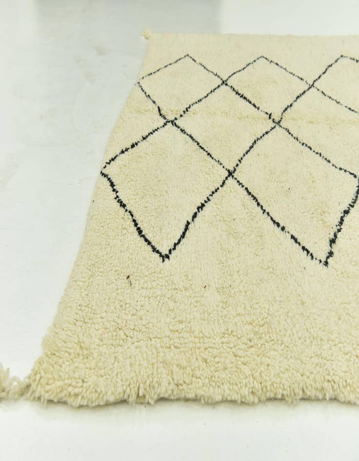 Detail image of 6' 7 x 10' 1  Hand Knotted Moroccan Wool Rug