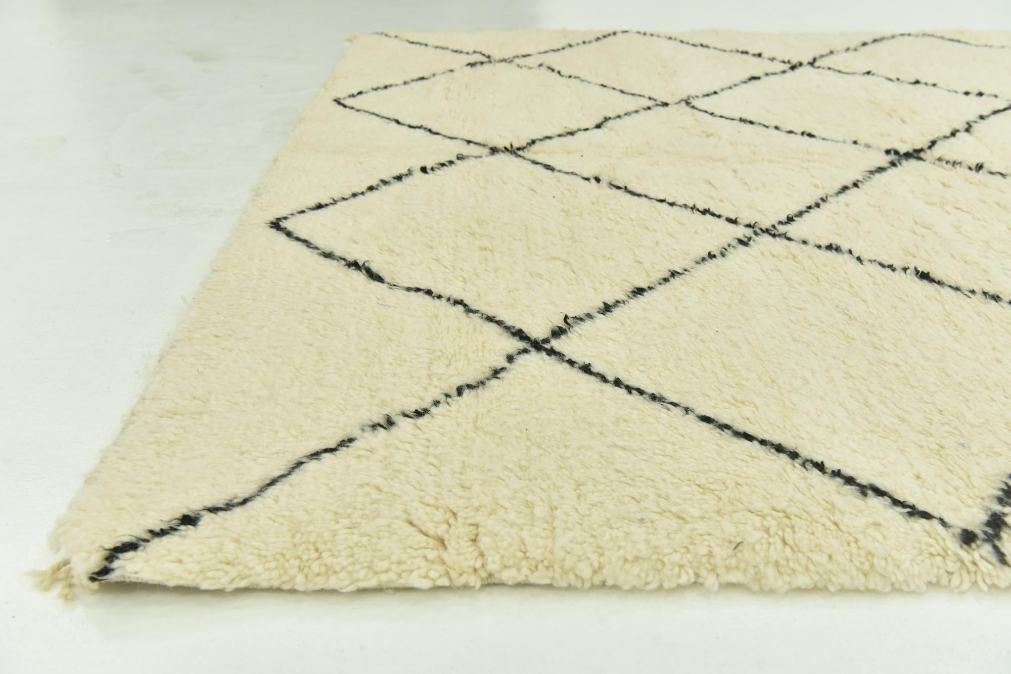 6' 9 x 10' 2 Hand Knotted Moroccan Wool Rug