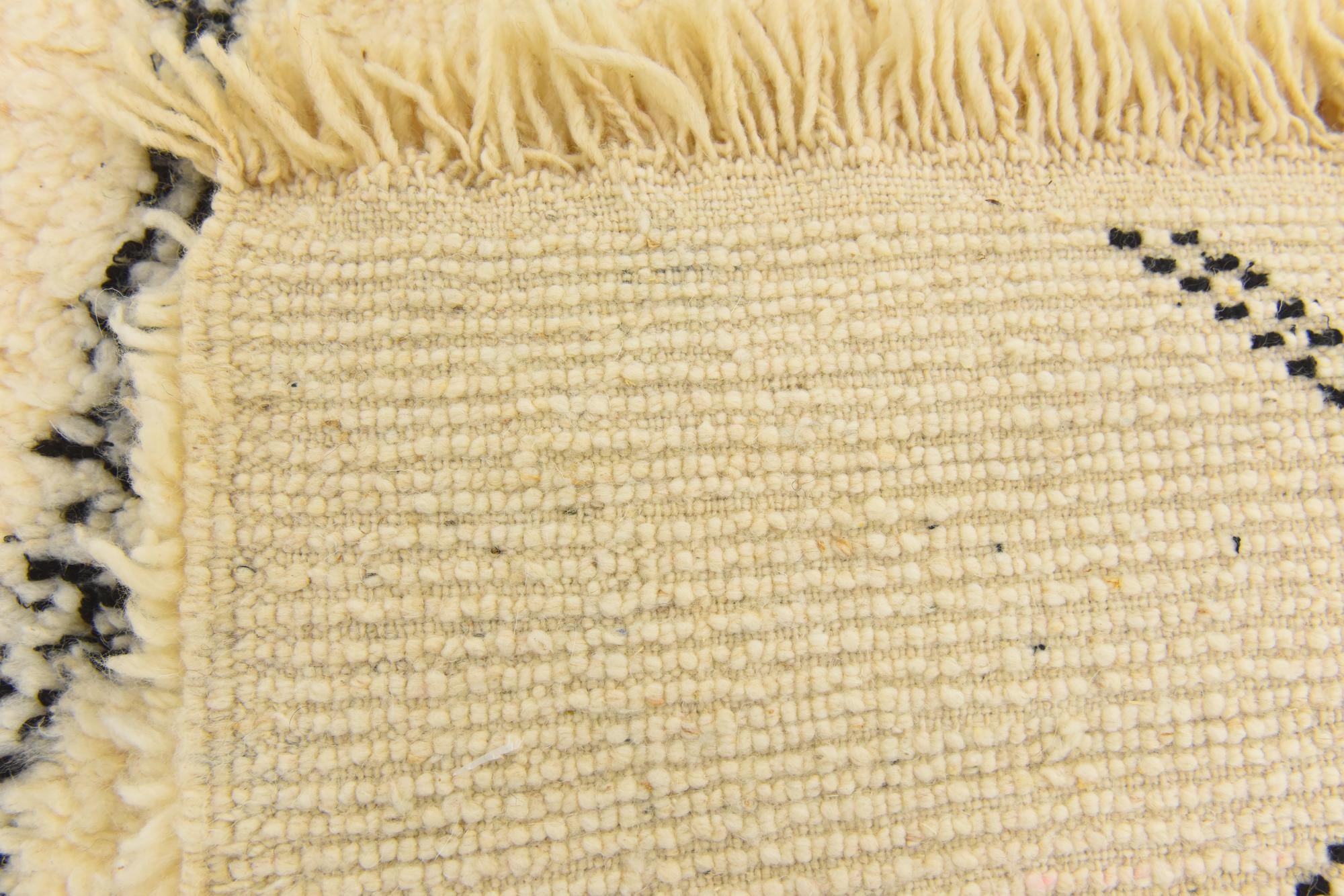 5' 3 x 8' 5 Hand Knotted Moroccan Wool Rug