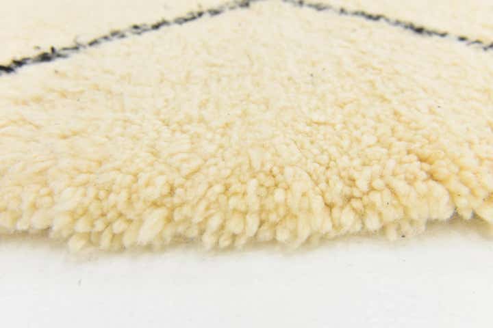 5' 3 x 8' 5 Hand Knotted Moroccan Wool Rug