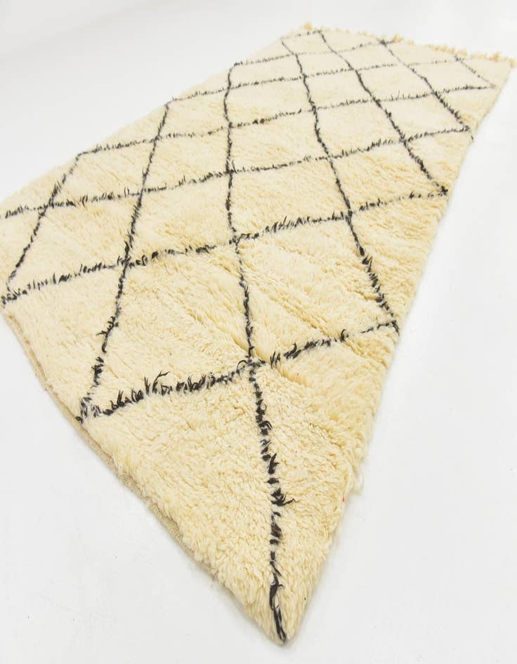 Detail image of 5' 2 x 8' 5 Hand Knotted Moroccan Wool Rug