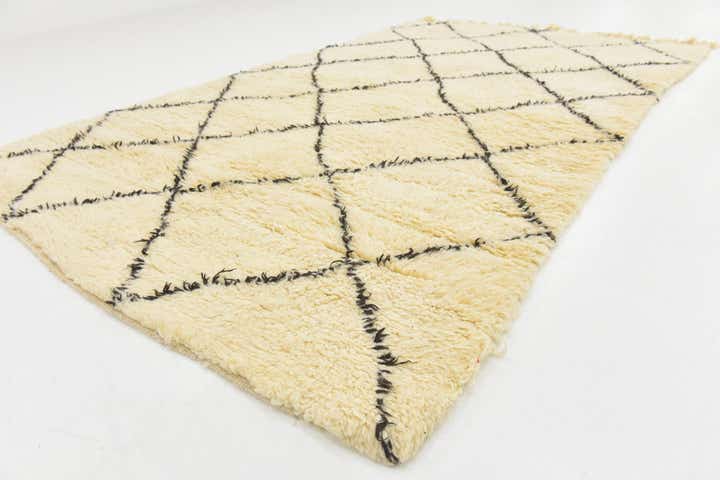 5' 2 x 8' 5 Hand Knotted Moroccan Wool Rug