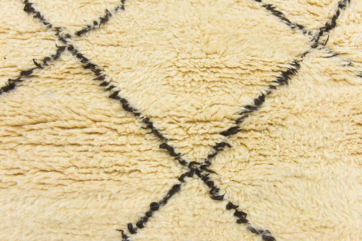 5' 2 x 8' 5 Hand Knotted Moroccan Wool Rug
