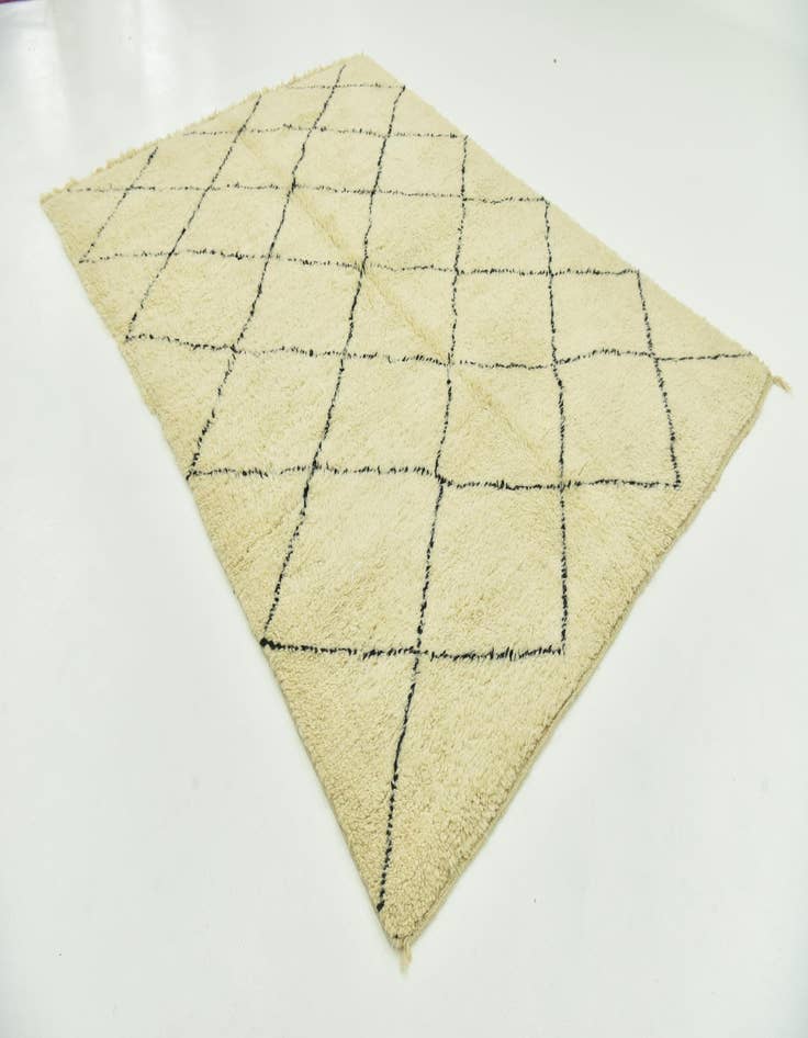 Detail image of 7' 2 x 9' 9  Hand Knotted Moroccan Wool Rug