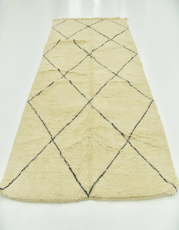 Detail image of 7' x 10' 2  Hand Knotted Moroccan Wool Rug