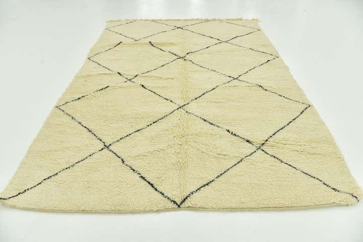 7' x 10' 2 Hand Knotted Moroccan Wool Rug