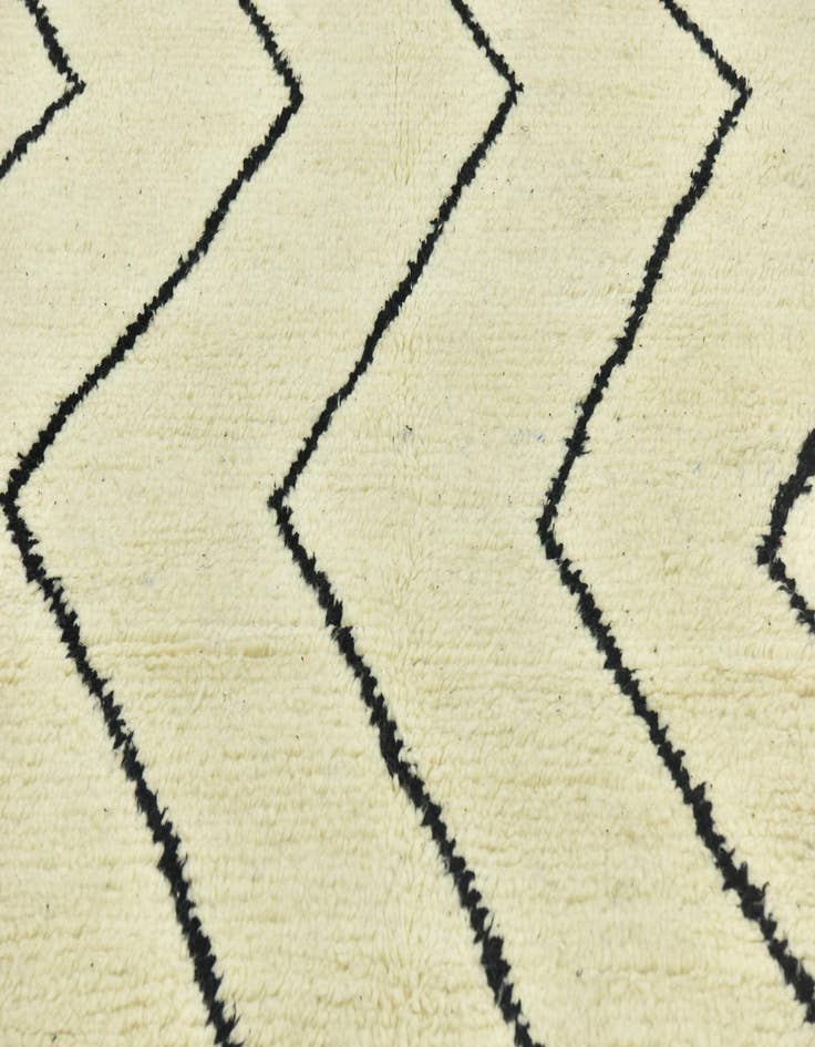 Detail image of 5' 10 x 10' 5  Hand Knotted Moroccan Wool Rug