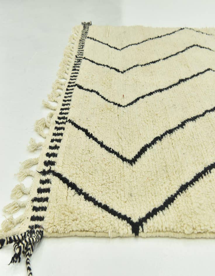 Detail image of 5' 10 x 10' 5  Hand Knotted Moroccan Wool Rug