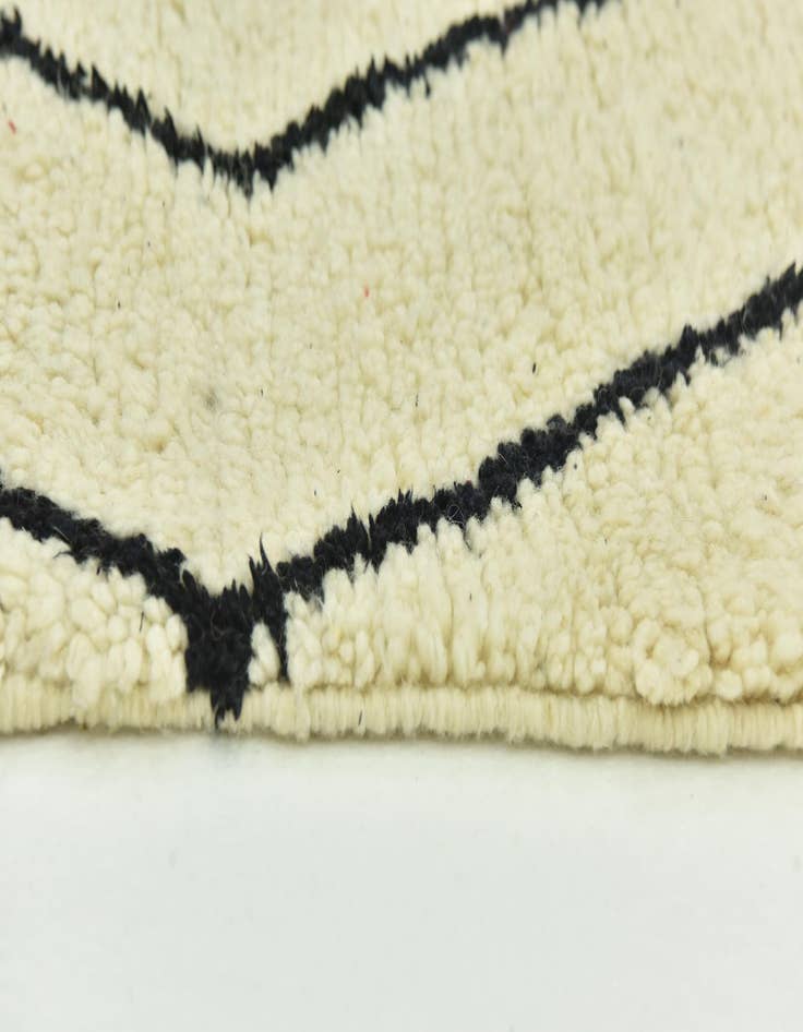 Detail image of 5' 10 x 10' 5  Hand Knotted Moroccan Wool Rug