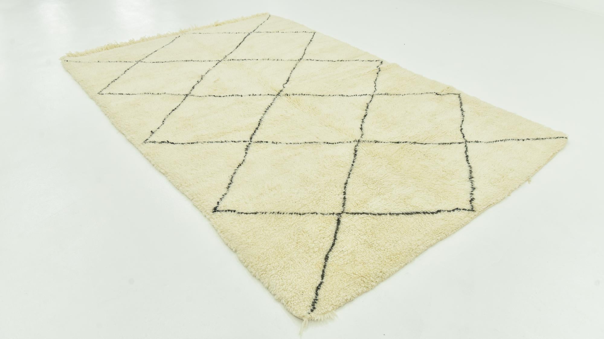 6' 9 x 10' Hand Knotted Moroccan Wool Rug