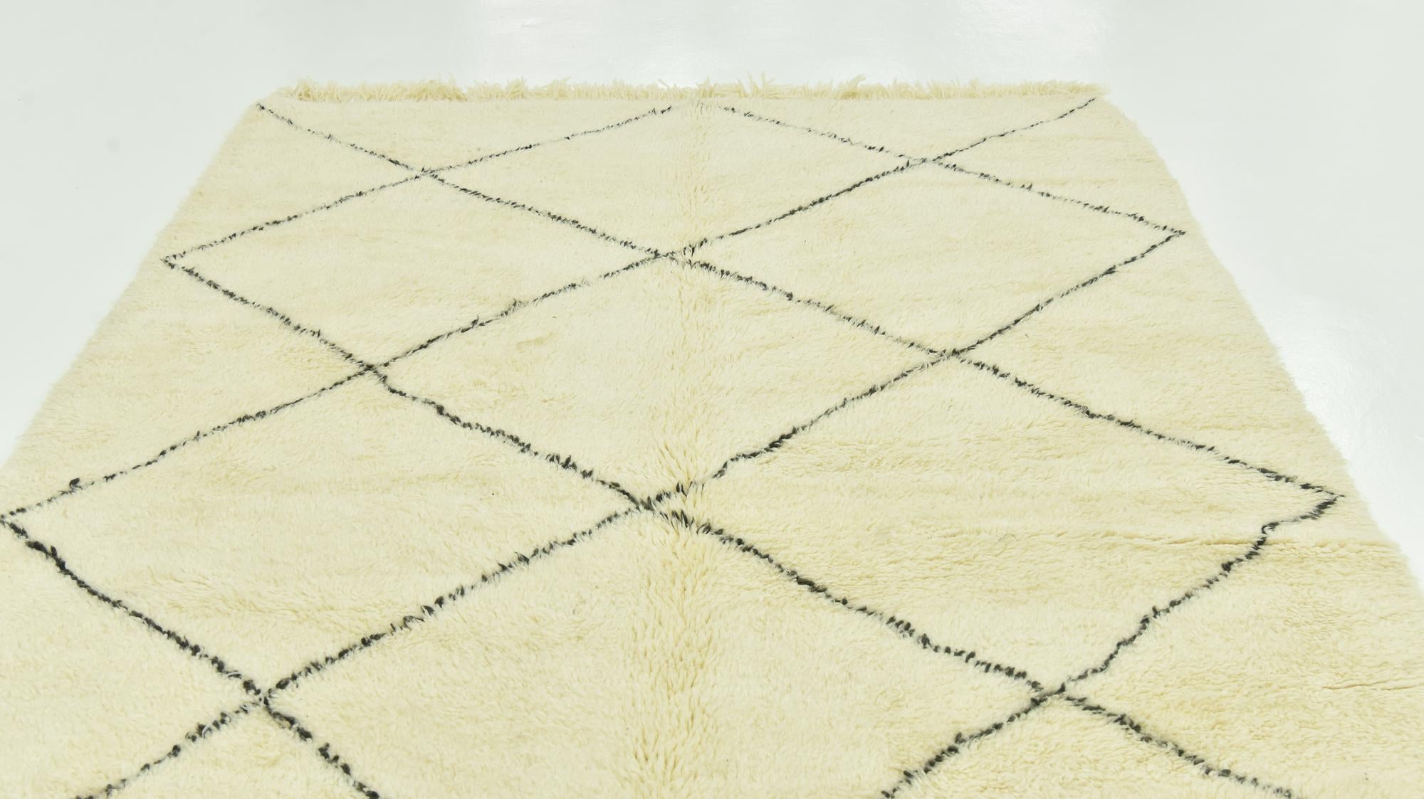 6' 9 x 10' Hand Knotted Moroccan Wool Rug