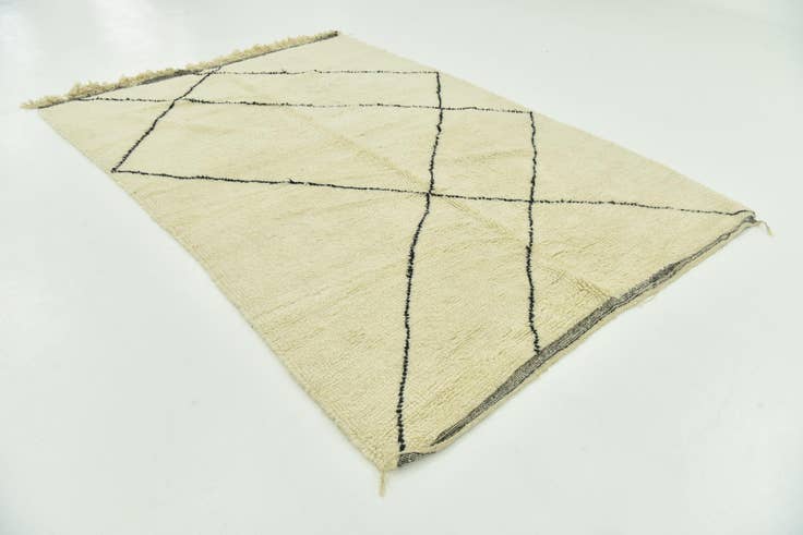 Detail image of 6' 5 x 9' 3 Hand Knotted Moroccan Wool Rug