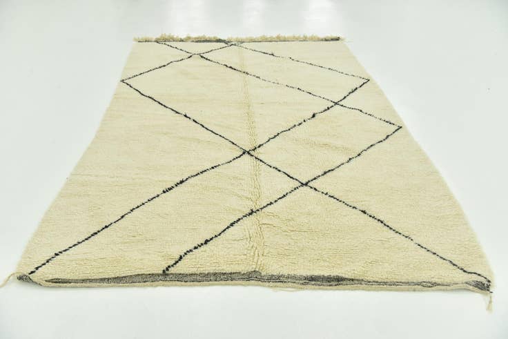 Detail image of 6' 5 x 9' 3 Hand Knotted Moroccan Wool Rug