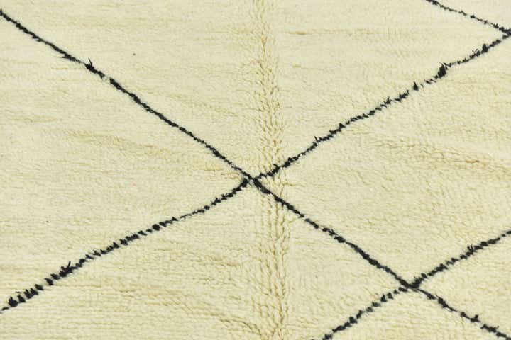 6' 5 x 9' 3 Hand Knotted Moroccan Wool Rug