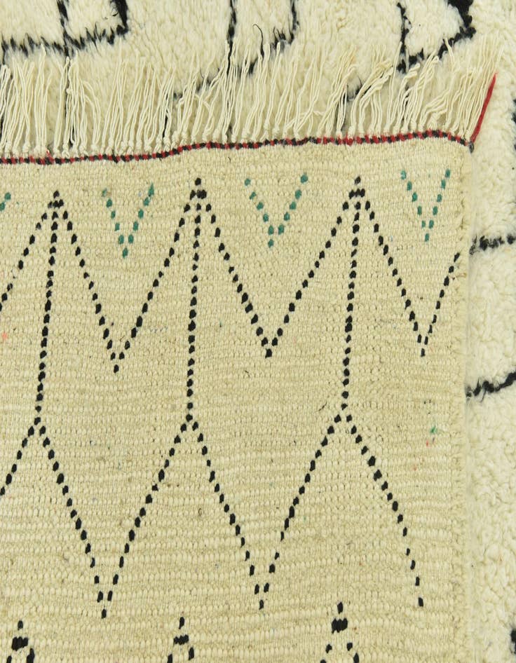 Detail image of 5' x 9' 2  Hand Knotted Moroccan Wool Rug