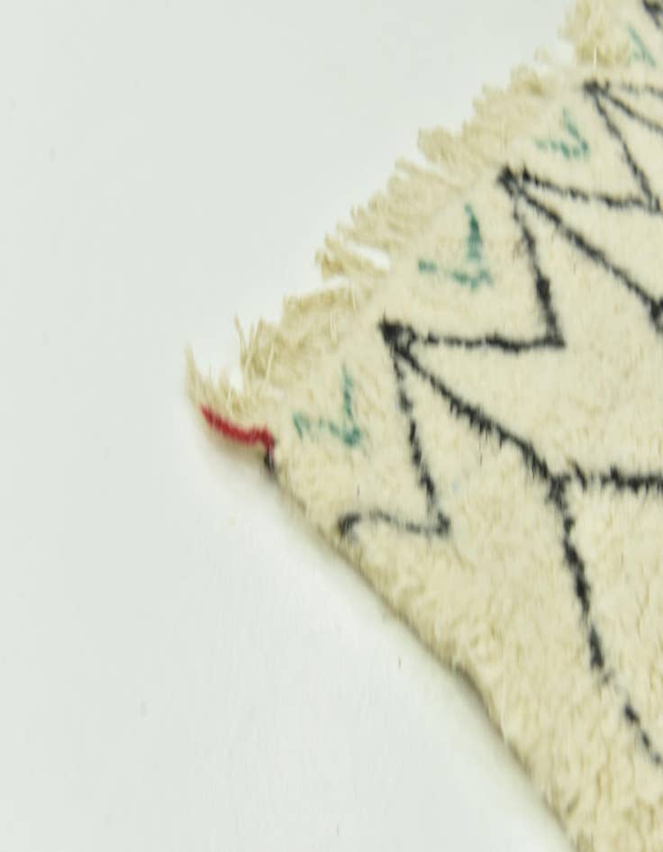 Detail image of 5' x 9' 2  Hand Knotted Moroccan Wool Rug