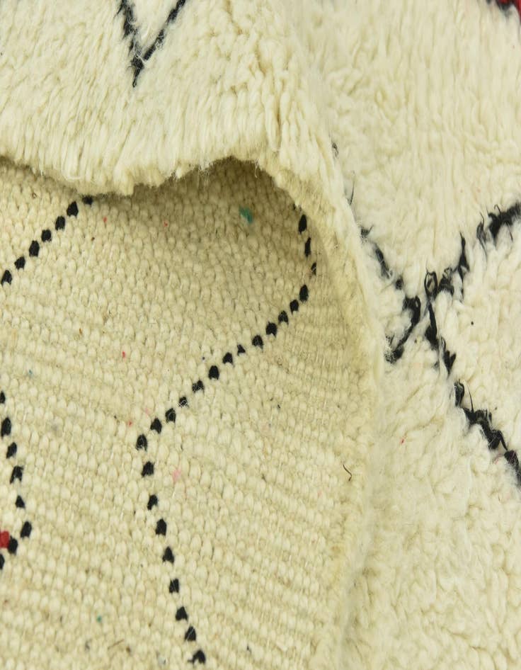 Detail image of 5' x 9' 2  Hand Knotted Moroccan Wool Rug