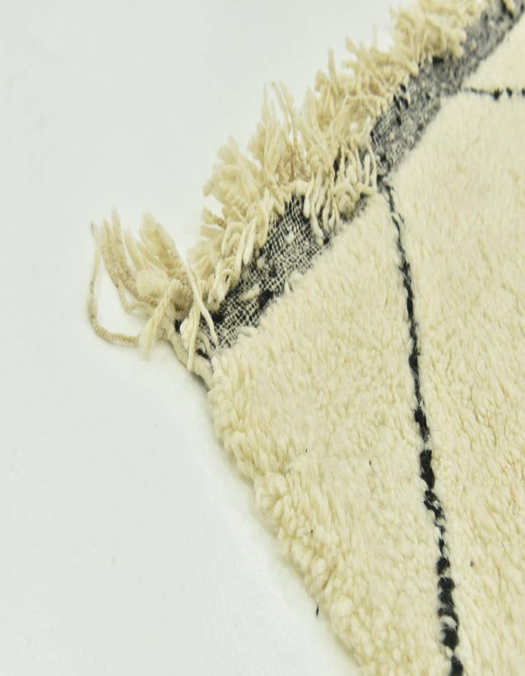 Detail image of 7' x 10'  Hand Knotted Moroccan Wool Rug