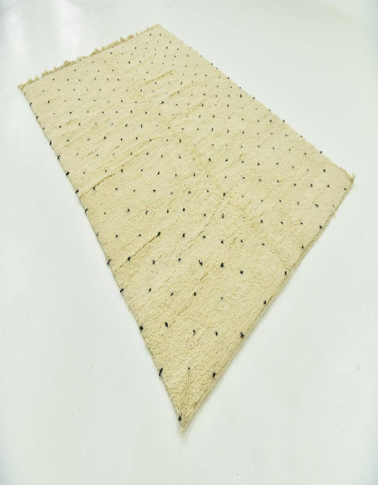 Detail image of 6' 6 x 9' 10  Hand Knotted Moroccan Wool Rug