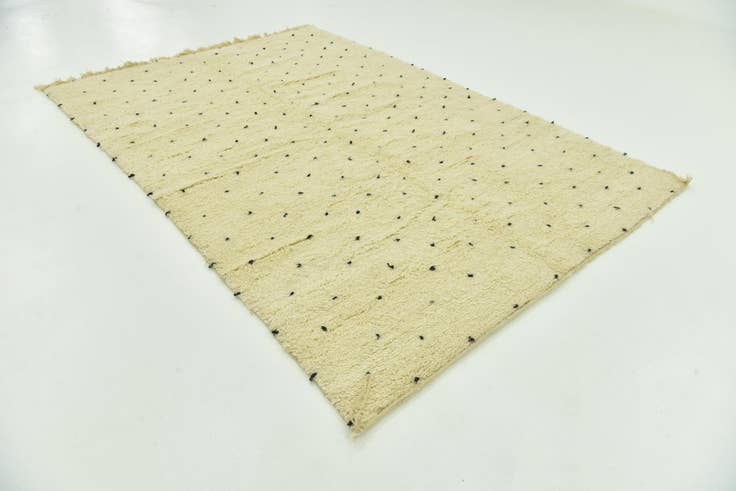 Detail image of 6' 6 x 9' 10 Hand Knotted Moroccan Wool Rug