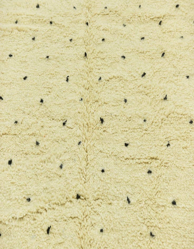 Detail image of 6' 6 x 9' 10  Hand Knotted Moroccan Wool Rug