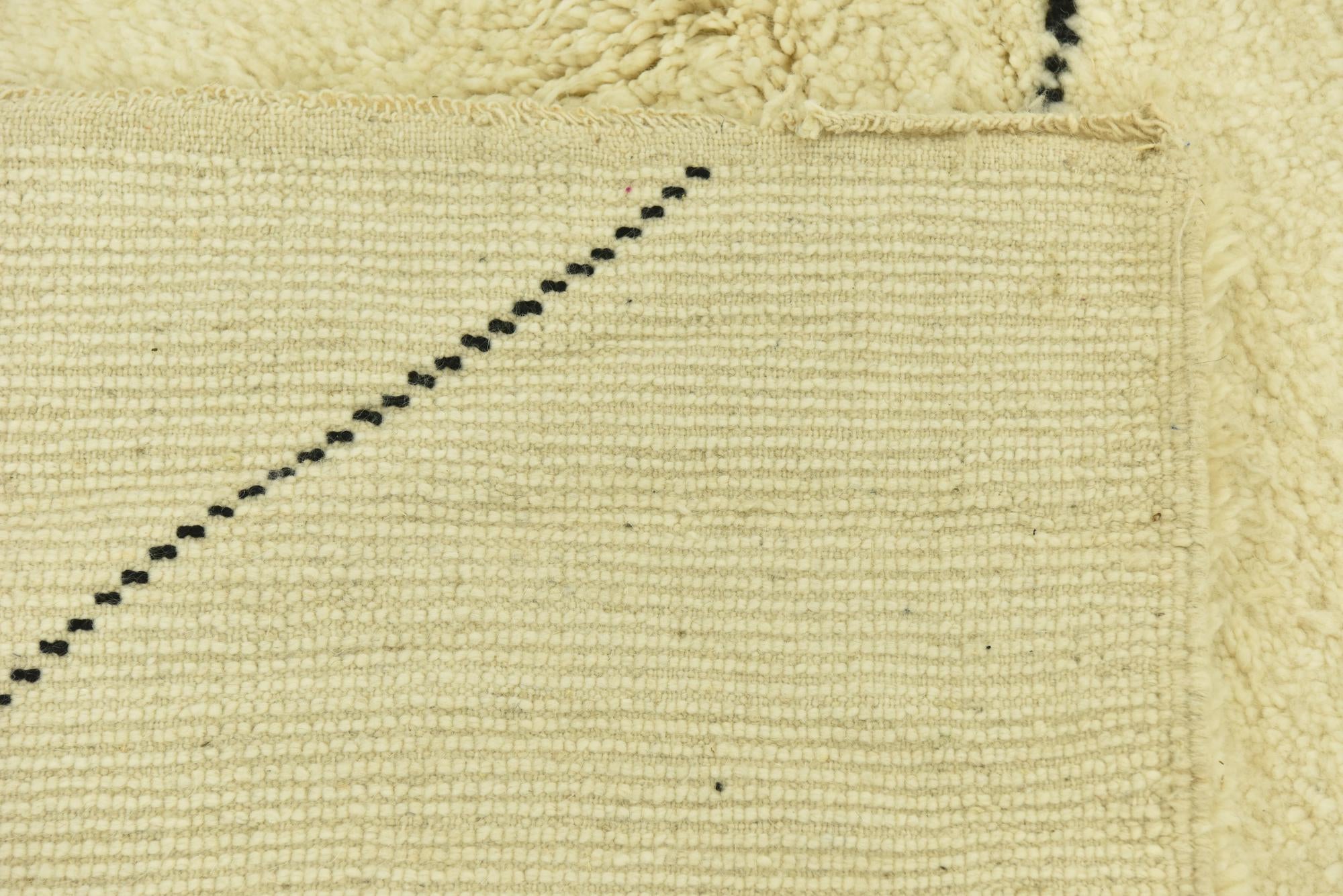 7' x 9' 5 Hand Knotted Moroccan Wool Rug