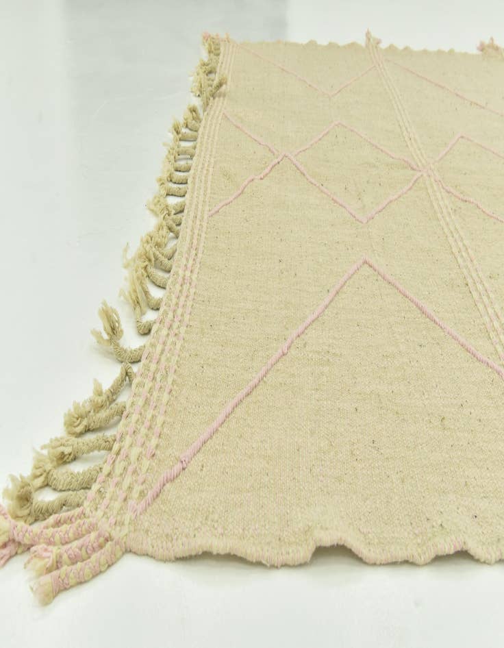 Detail image of 6' 6 x 9'  Hand Knotted Moroccan Wool Rug