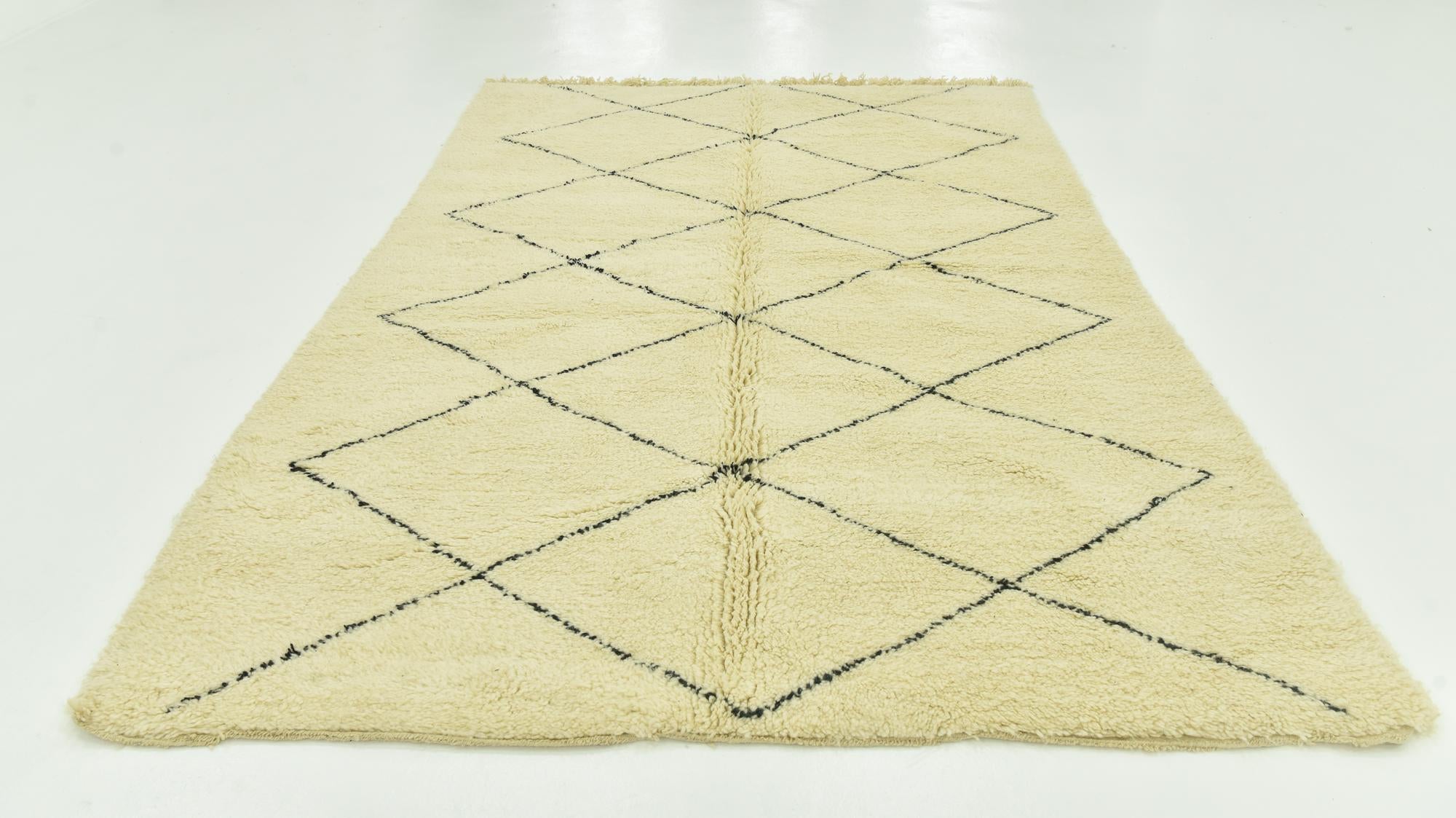 6' 9 x 10' Hand Knotted Moroccan Wool Rug
