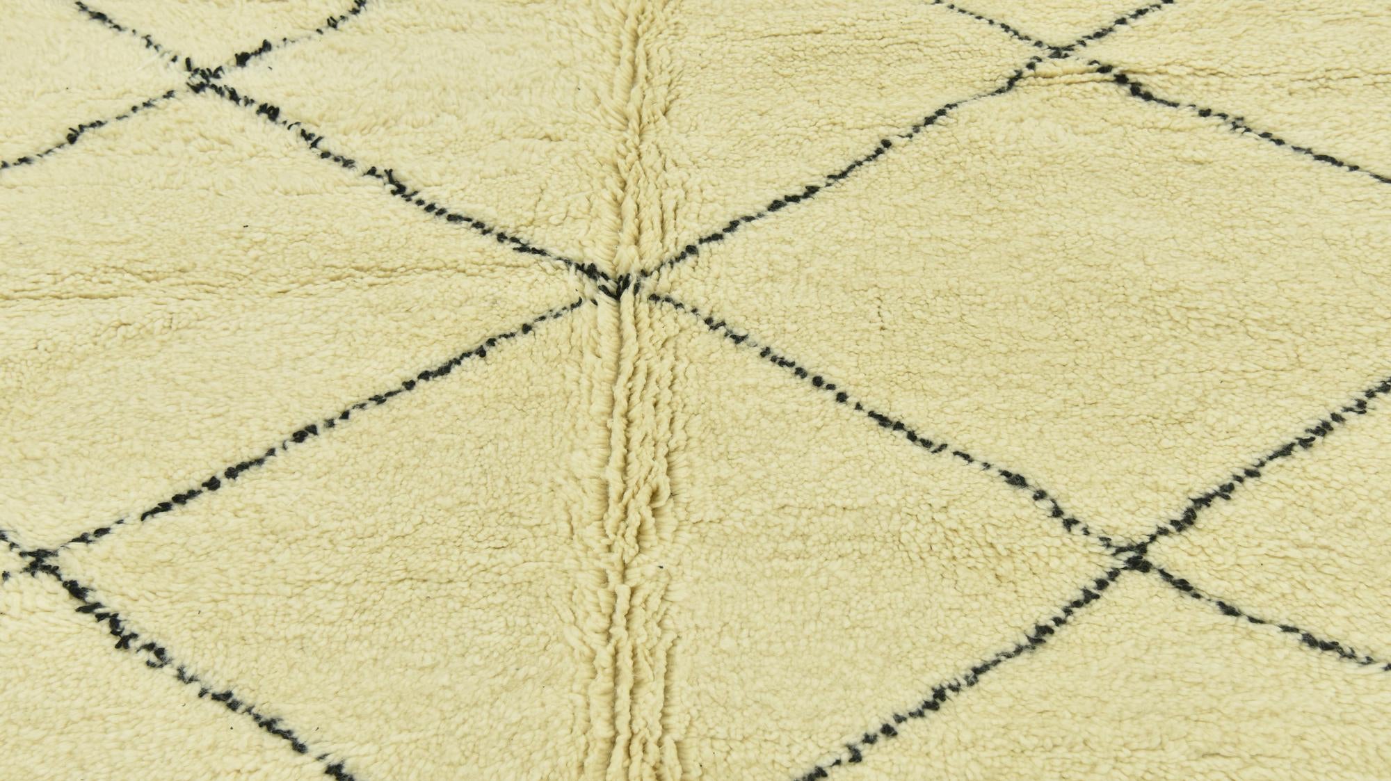 6' 9 x 10' Hand Knotted Moroccan Wool Rug