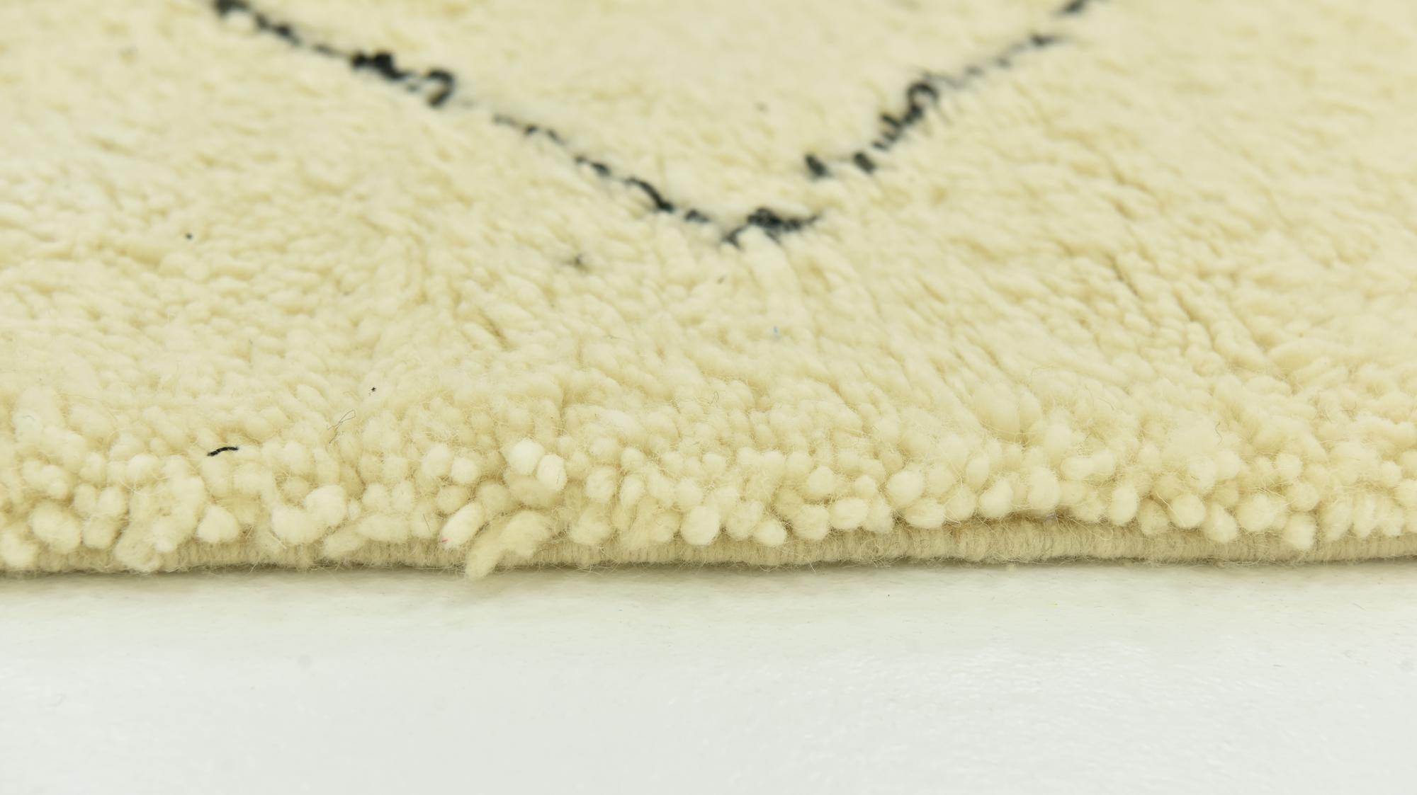 6' 9 x 10' Hand Knotted Moroccan Wool Rug