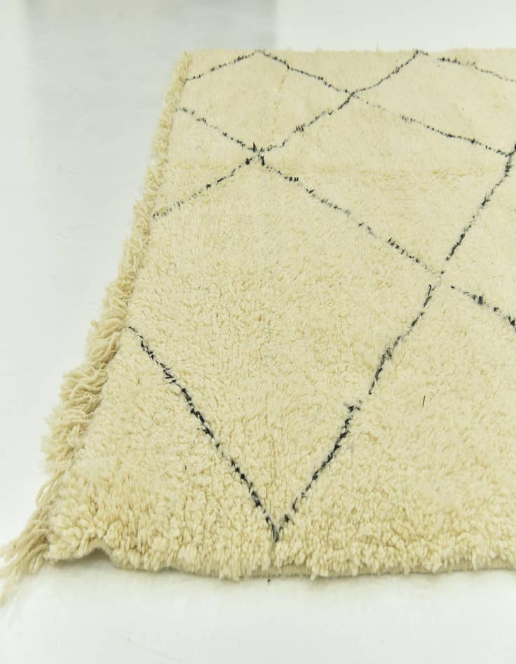 Detail image of 7' 3 x 10' 4  Hand Knotted Moroccan Wool Rug