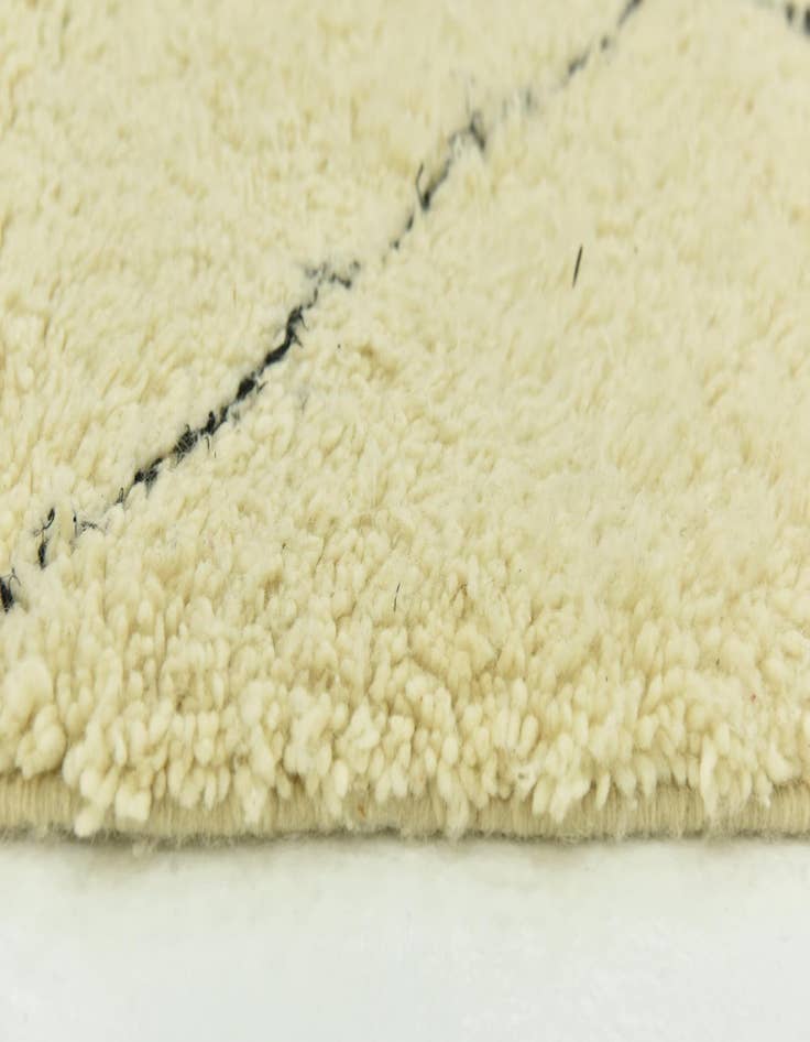 Detail image of 7' 3 x 10' 4  Hand Knotted Moroccan Wool Rug