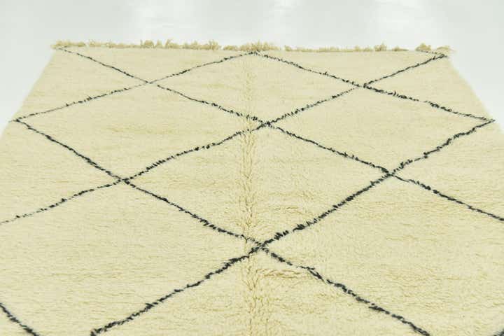 6' 9 x 9' 4 Hand Knotted Moroccan Wool Rug