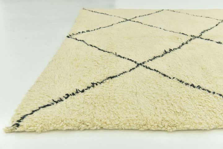 6' 9 x 9' 4 Hand Knotted Moroccan Wool Rug
